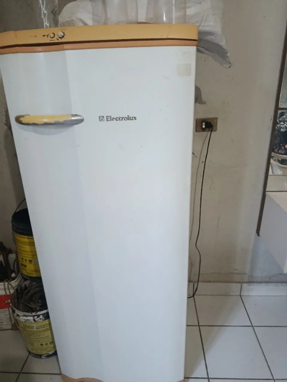 Geladeira Electrolux RE32