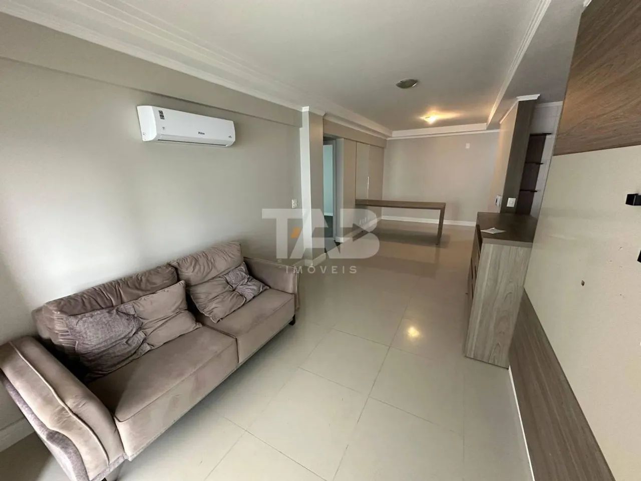 Edifício Emerald | Apartamento com 1 Suíte + 2 Demi-Suítes | Praia Brava | Itajaí - Foto 2