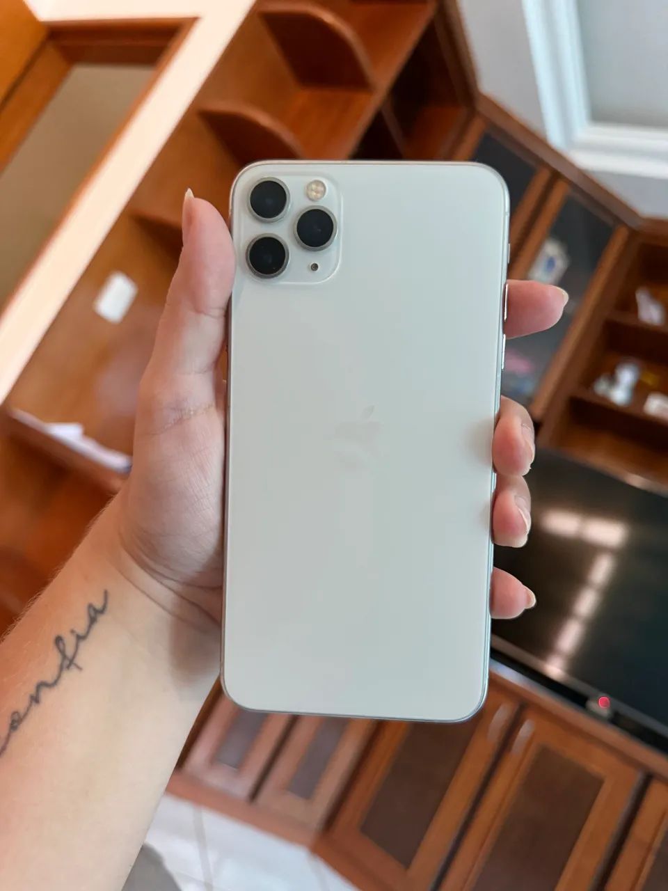 IPHONE 11 PRO MAX 64gb SILVER - Celulares e Smartphones - Jardim