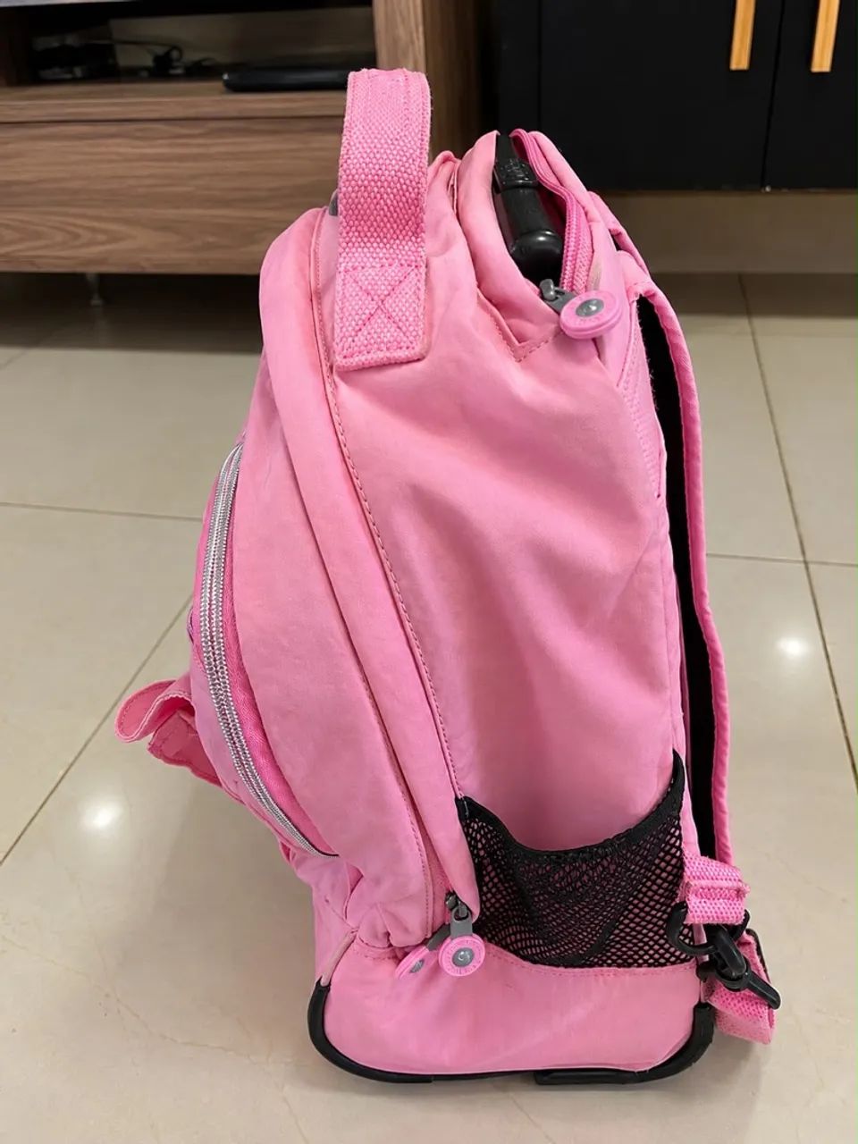 mochila kipling rosa de rodinha - Foto 4