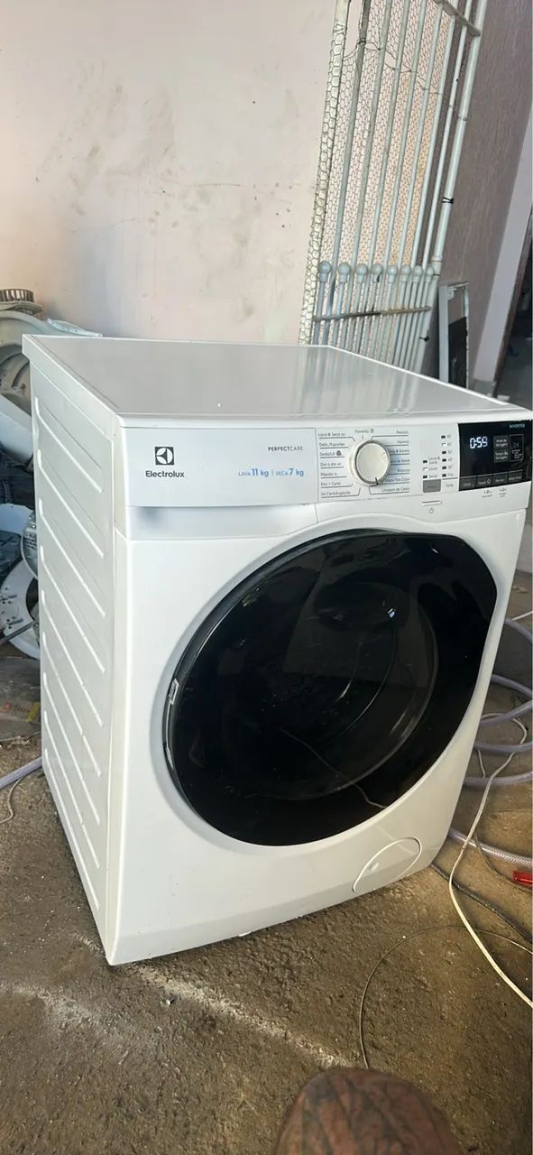 Lava e seca Eletrolux 11kg  - Foto 2