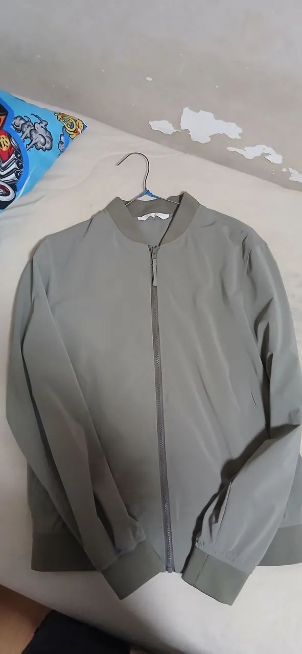 Zara Bomber original tam M (serve P)