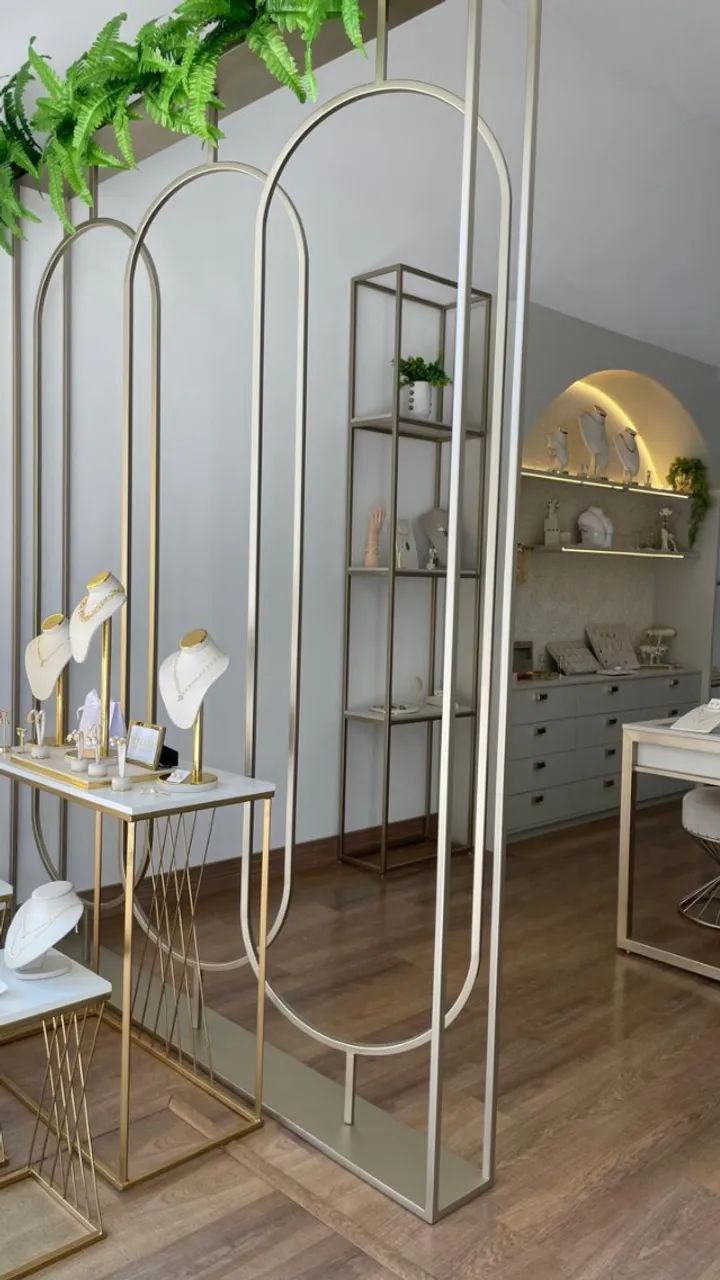 Vendo Móveis e estoque loja para acessórios/semijoias  - Foto 4