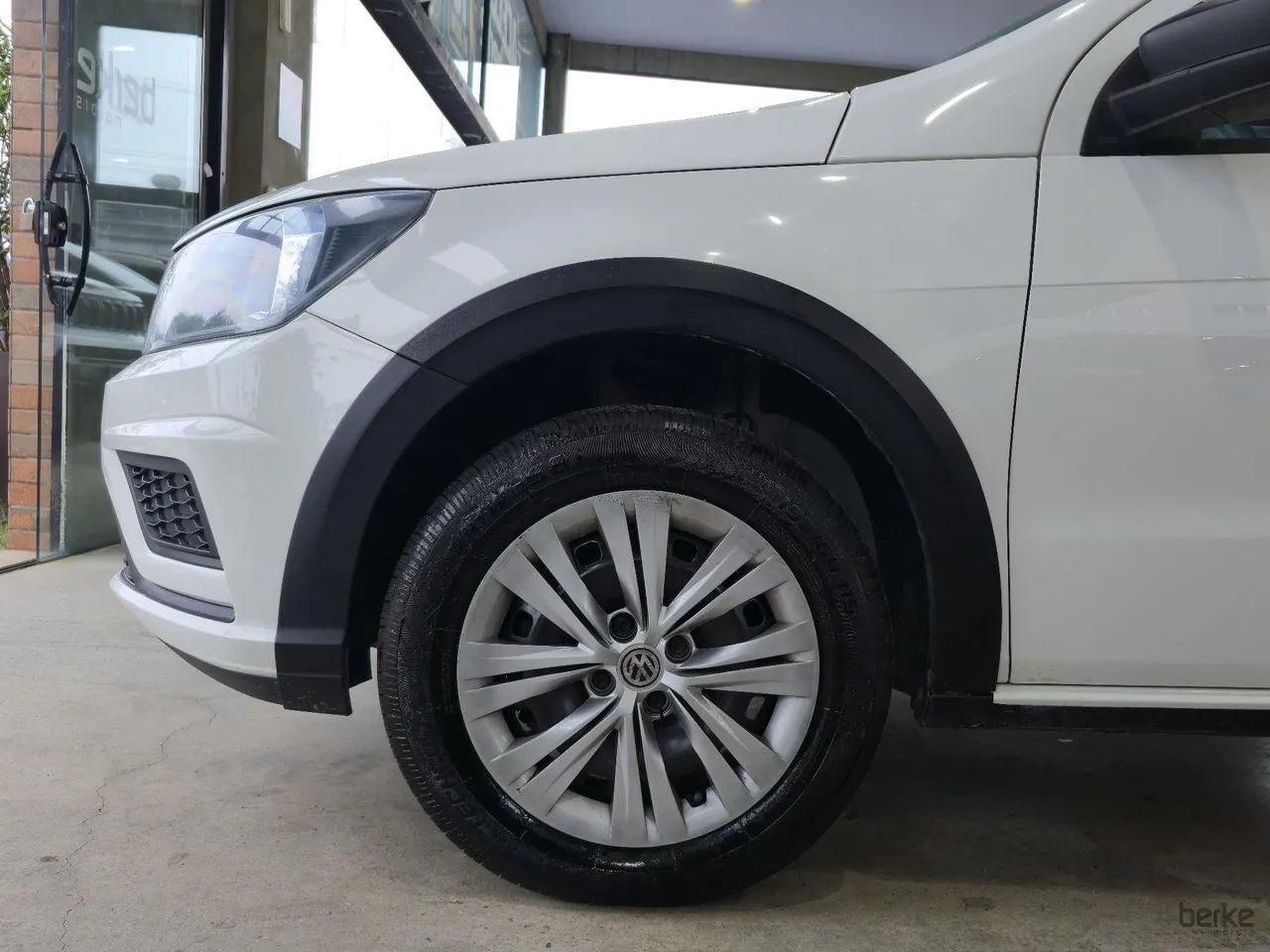 Volkswagen Saveiro Robust 1.6 Total Flex 16V 2023 - Foto 4