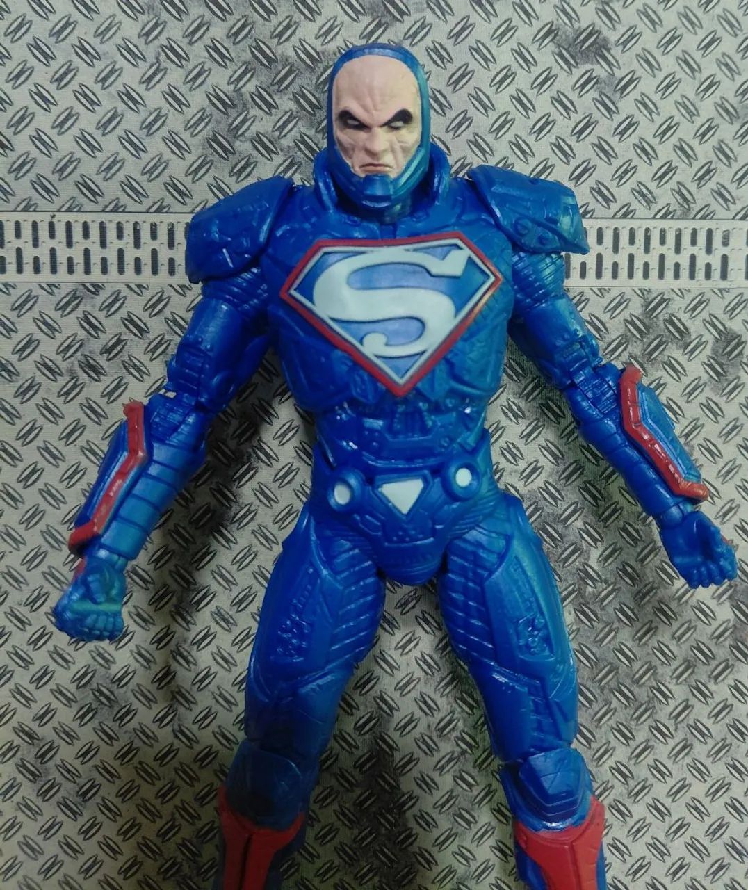 Lex Luthor Macfarlane toys 