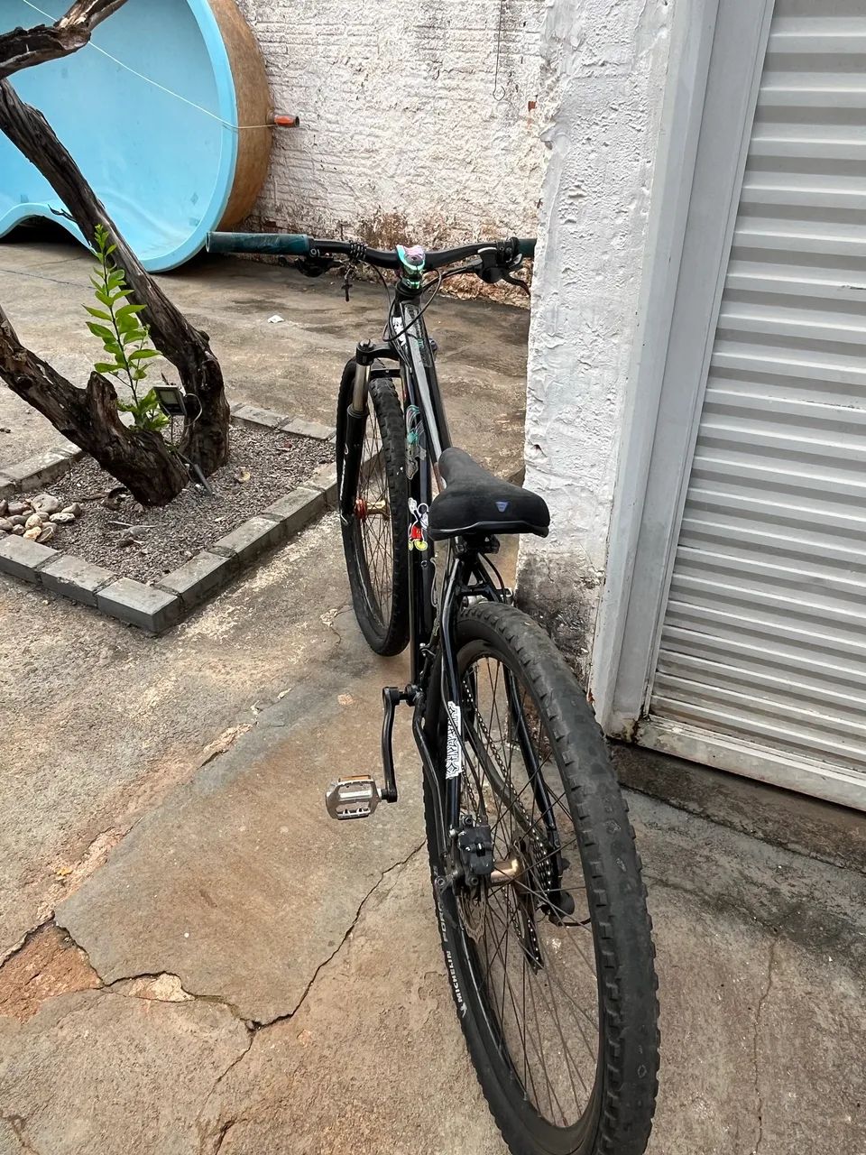 Bicicleta Aro 29 preta  - Foto 2