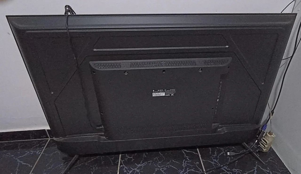 Vende-se TV Samsung 50" LED - Foto 2