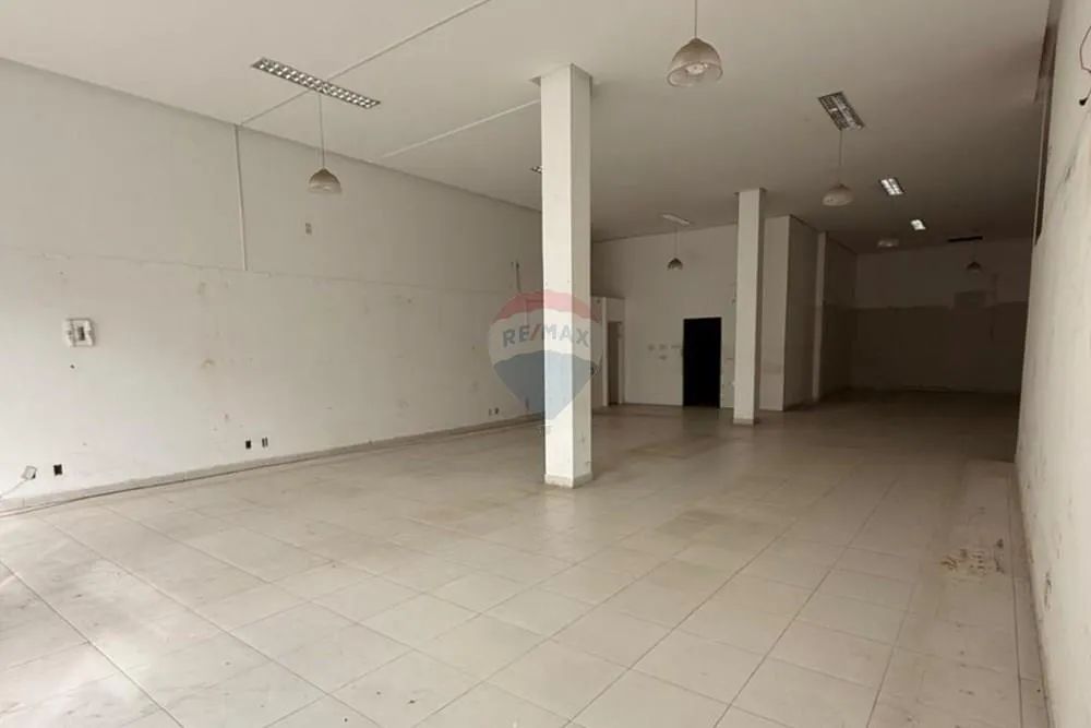 Ponto comercial de 600m² no CENTRO de Teixeira de Freitas - Foto 2