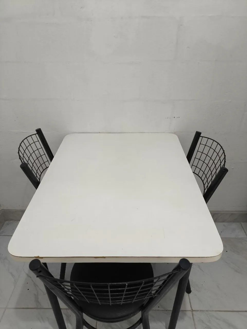 Mesa 3 cadeiras