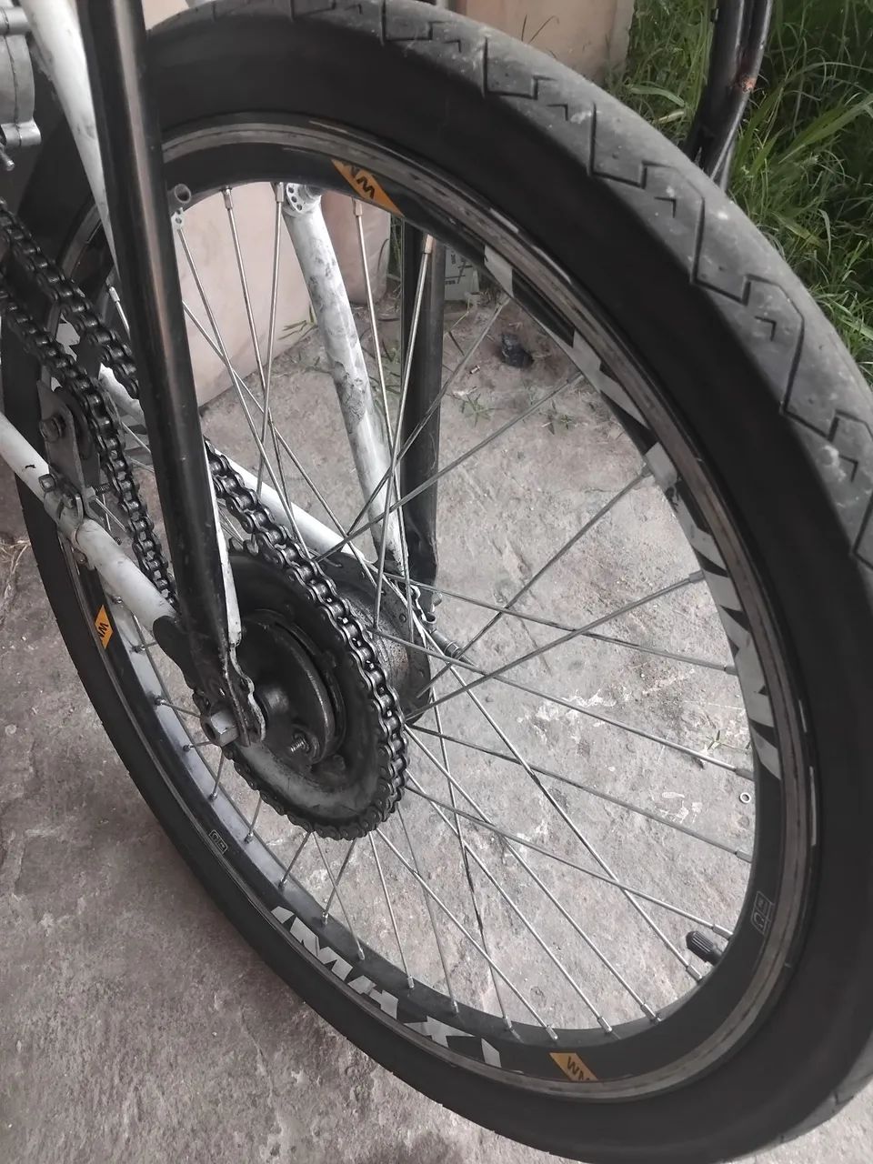 Bicicleta  motorizada aro 26 - Foto 3