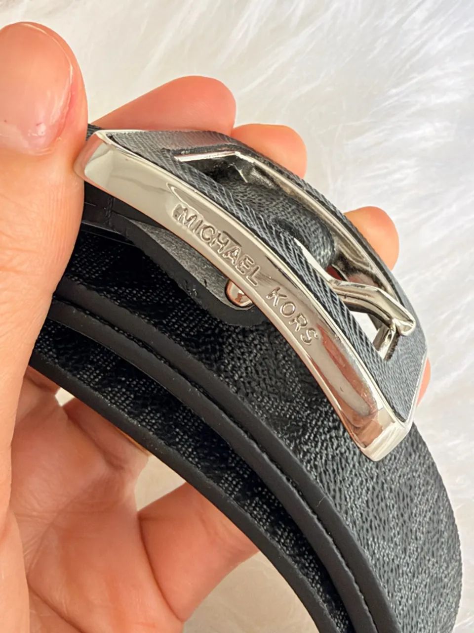 Cinto Michael Kors Preto com detalhes prateado  - Foto 5