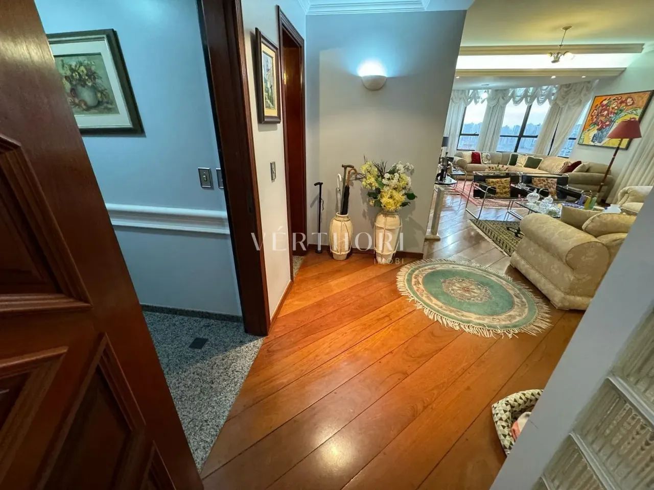 Apartamento Visconde de Barbacena, centro.