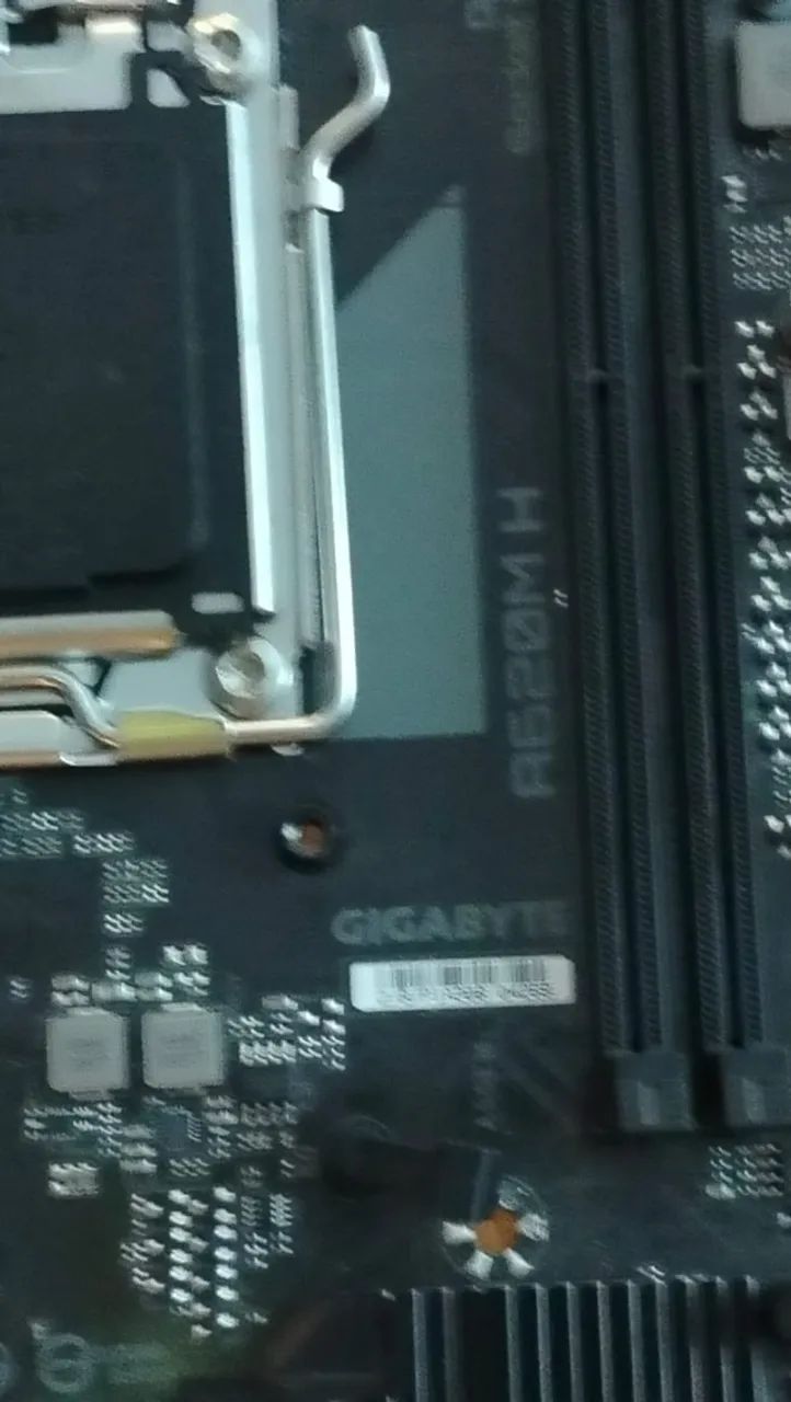 Placa am5 a620m h gigabyte - Foto 3