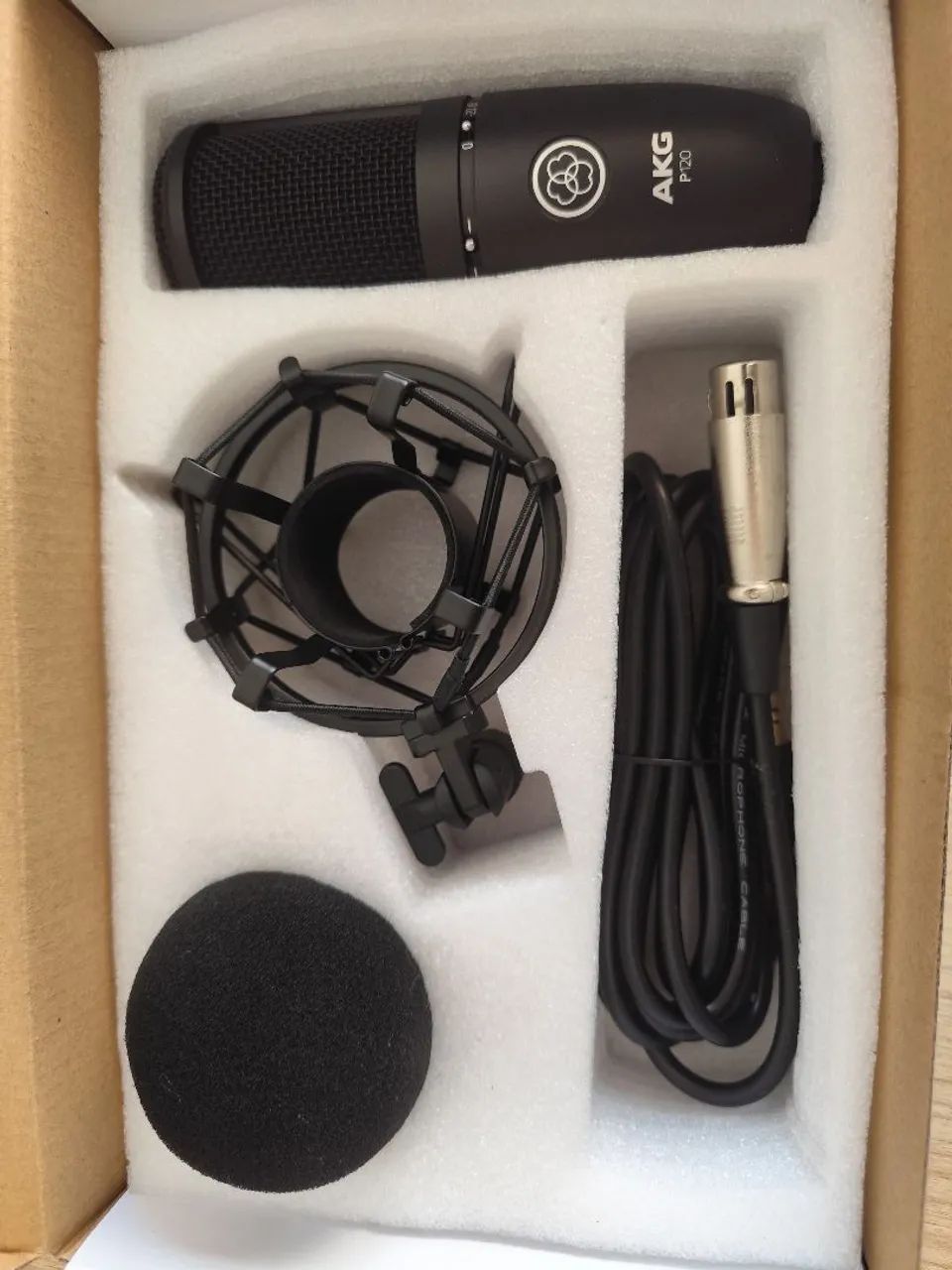 Microfone Condensador AKG P.120 NOVO - Foto 3