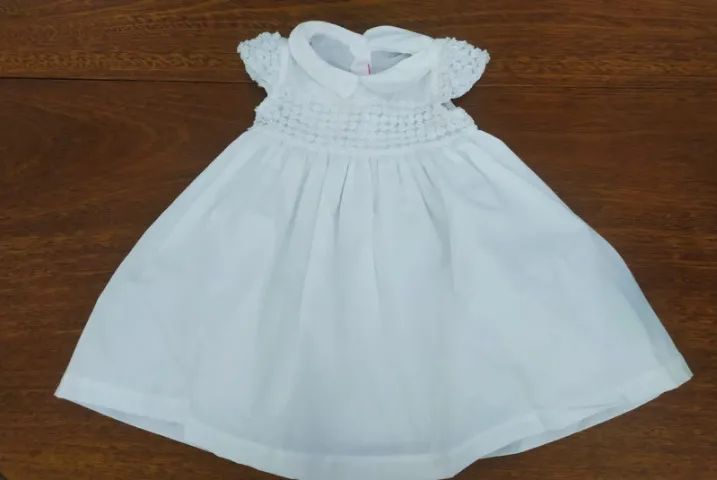 Vestido Para Bebê Bordado De Pérolas Artificiais Da Possum