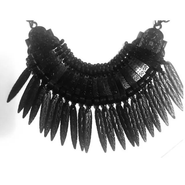 Colar turco em metal preto - Foto 2