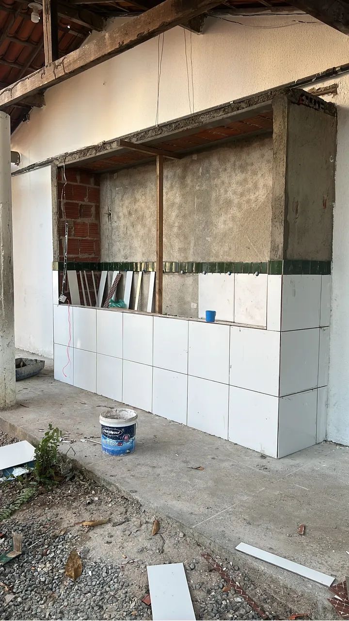 Pedreiro pintor gesso eletricista bombeiro hidráulico 