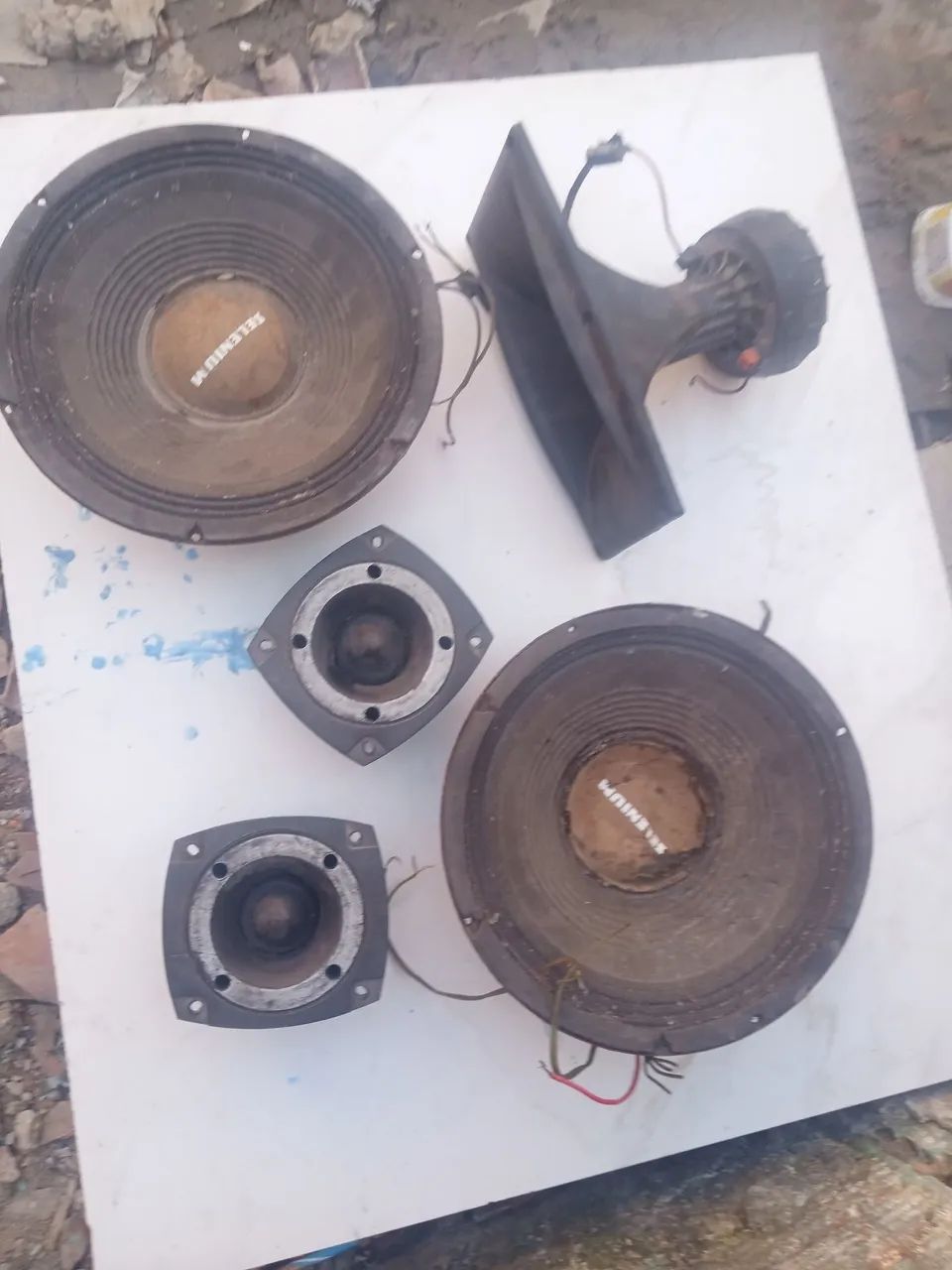 Fones de 12