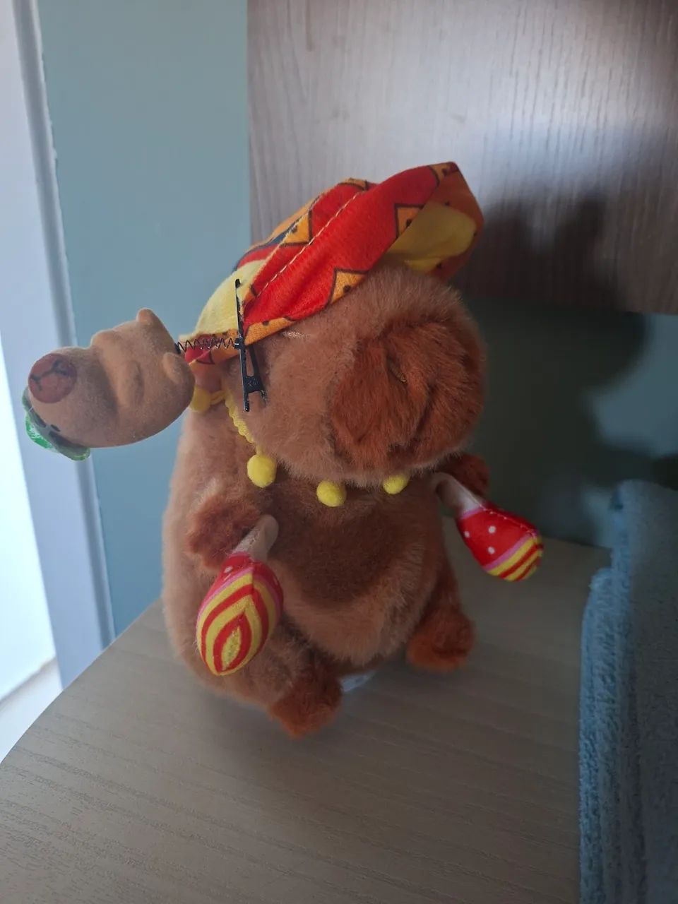 Capivara dançante e repete suas falas e dança  - Foto 2