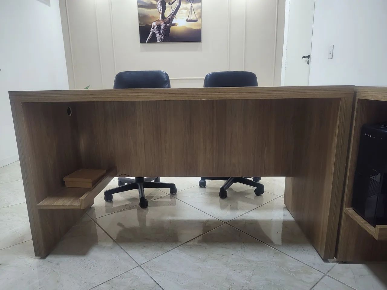 Duas Mesas escritório e gaveteiro avulso  - Foto 3
