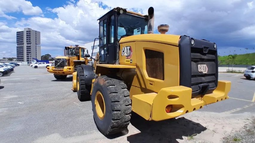 PÁ CARREGADEIRA DE PNEU CATERPILLAR 938 15T - Foto 2
