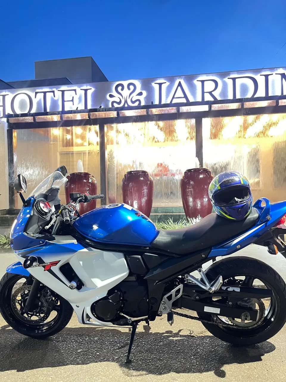 Vende-se GSX 650f  - Foto 2