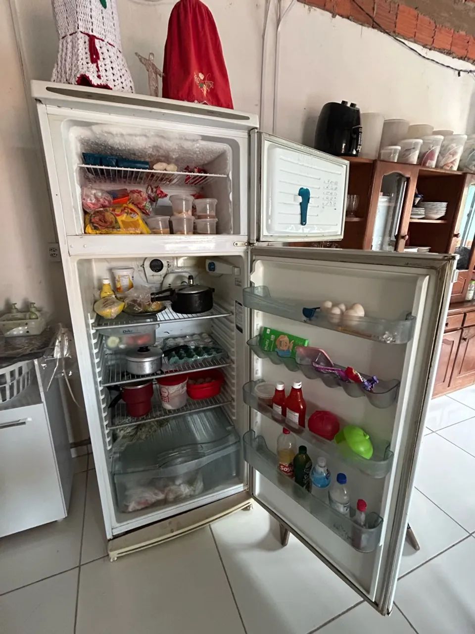 VENDE-SE GELADEIRA DAKO DUPLEX  - Foto 4