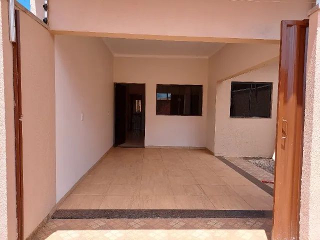 Sobrado para Alugar - 2 Quartos, 1 Suíte - Pontes e Lacerda - Foto 2