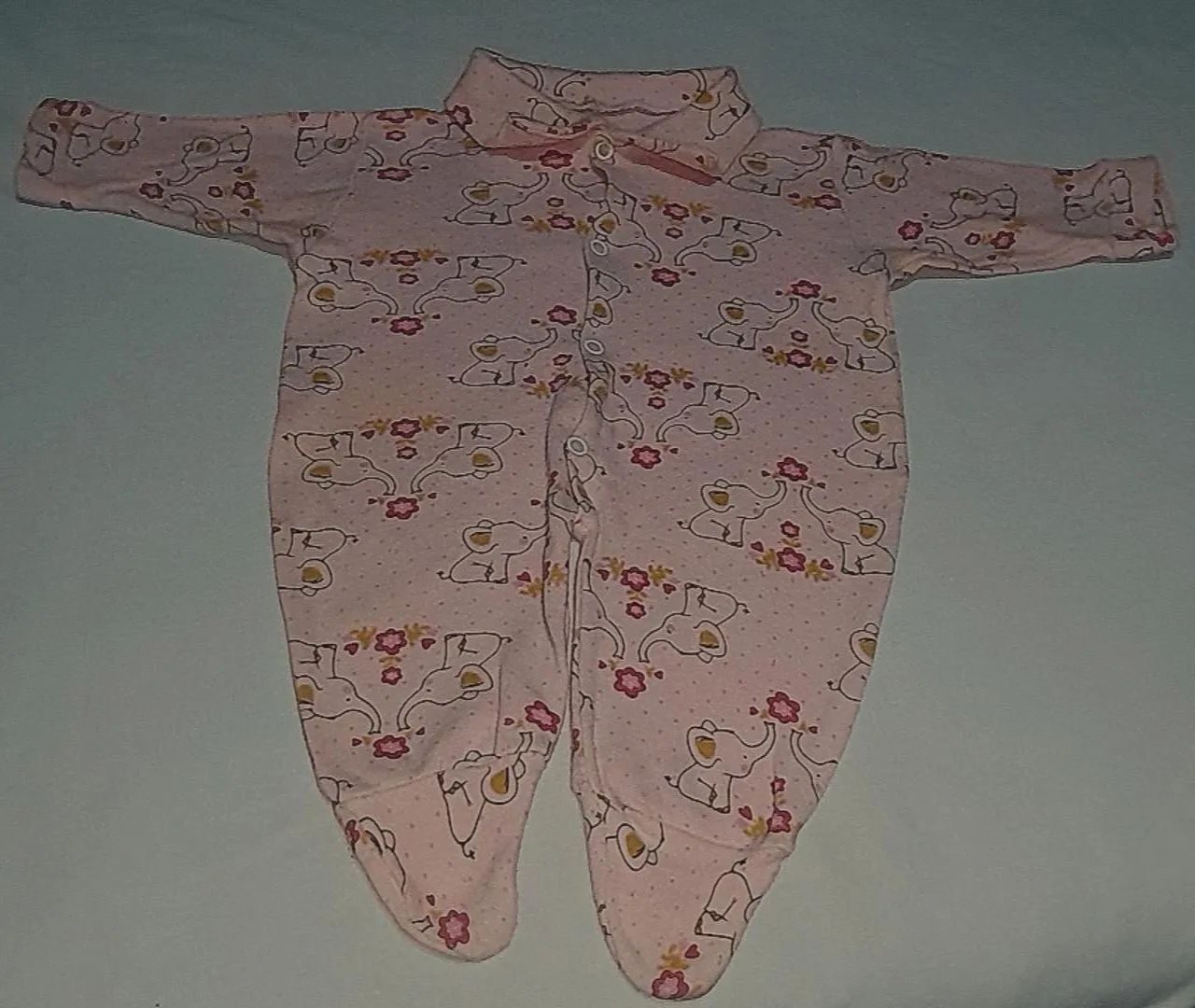 Kit 6 Macacão de bebês  e sapatinhos  - Foto 3