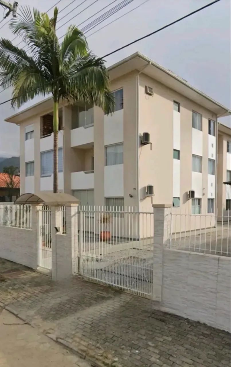 Apartamento - Santo Amaro da imperatriz ( pode ser financiado).