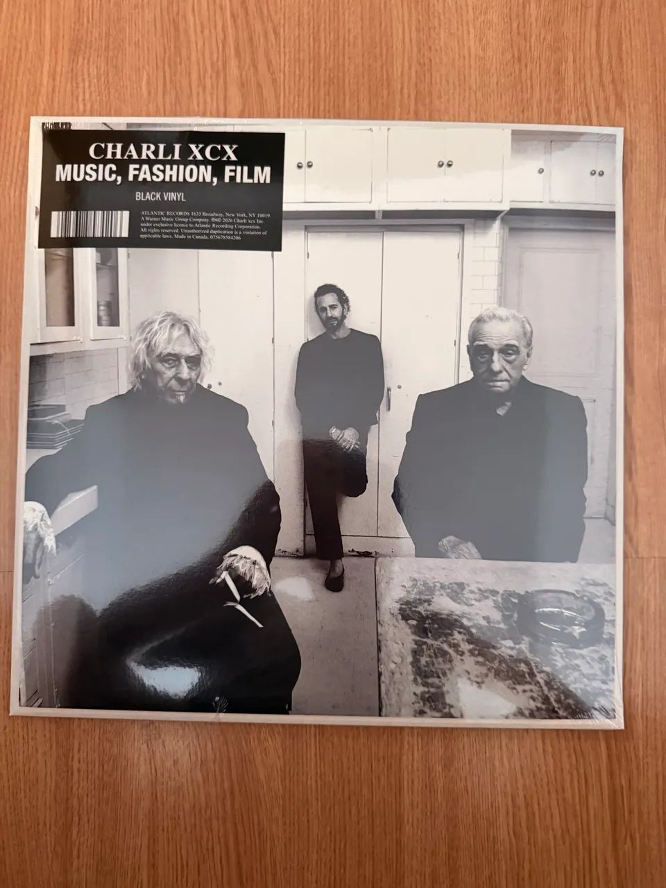 Vinil Charlie XCX 