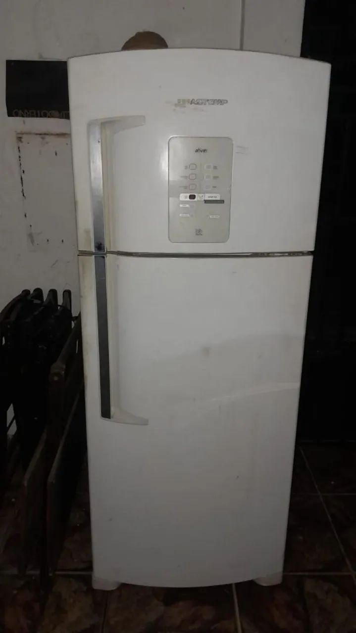 Geladeira 2 portas Brastemp 