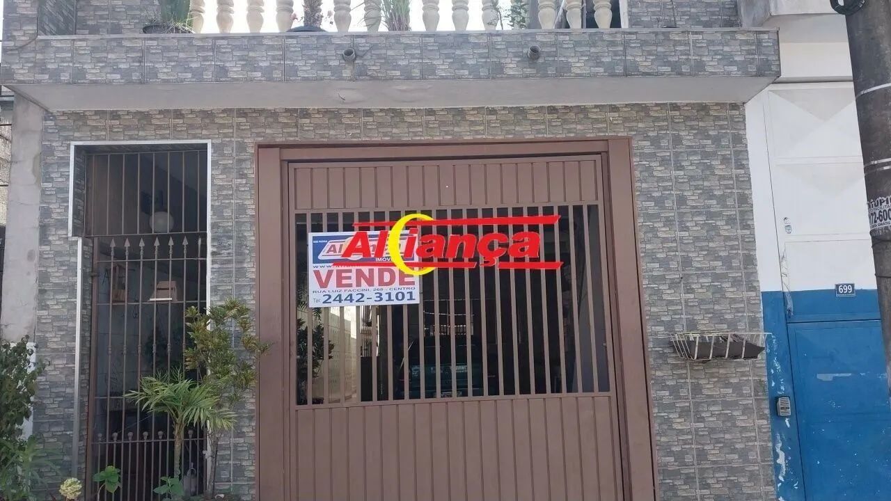 Casa Térrea com 2 dormitórios e 3 vagas - Foto 2