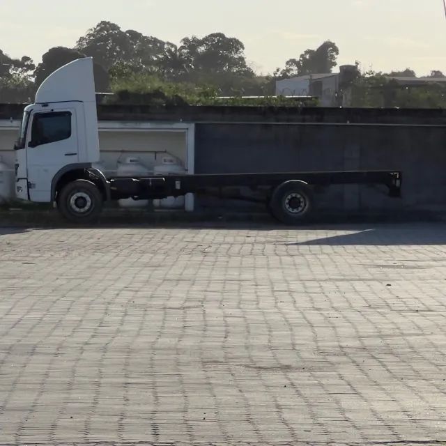 MB Atego 1718  - Foto 4