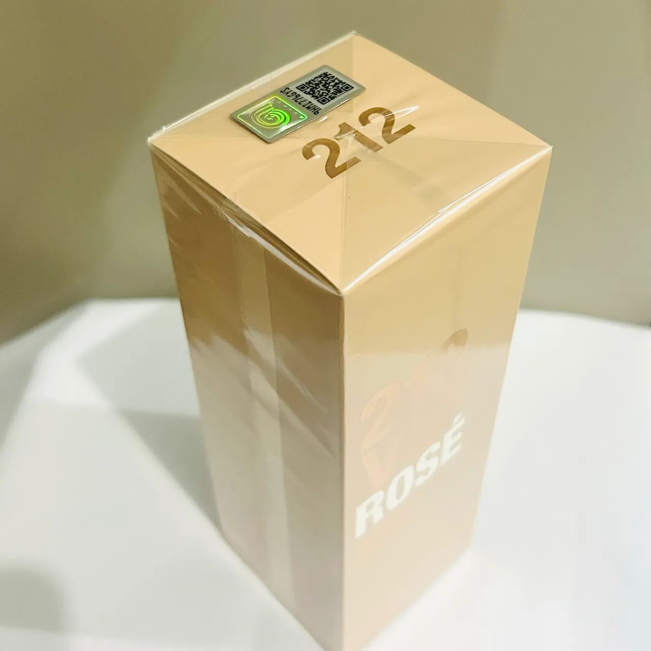 212 VIP Rose Eau de Parfum 125ml - com selo Adipec - Foto 3