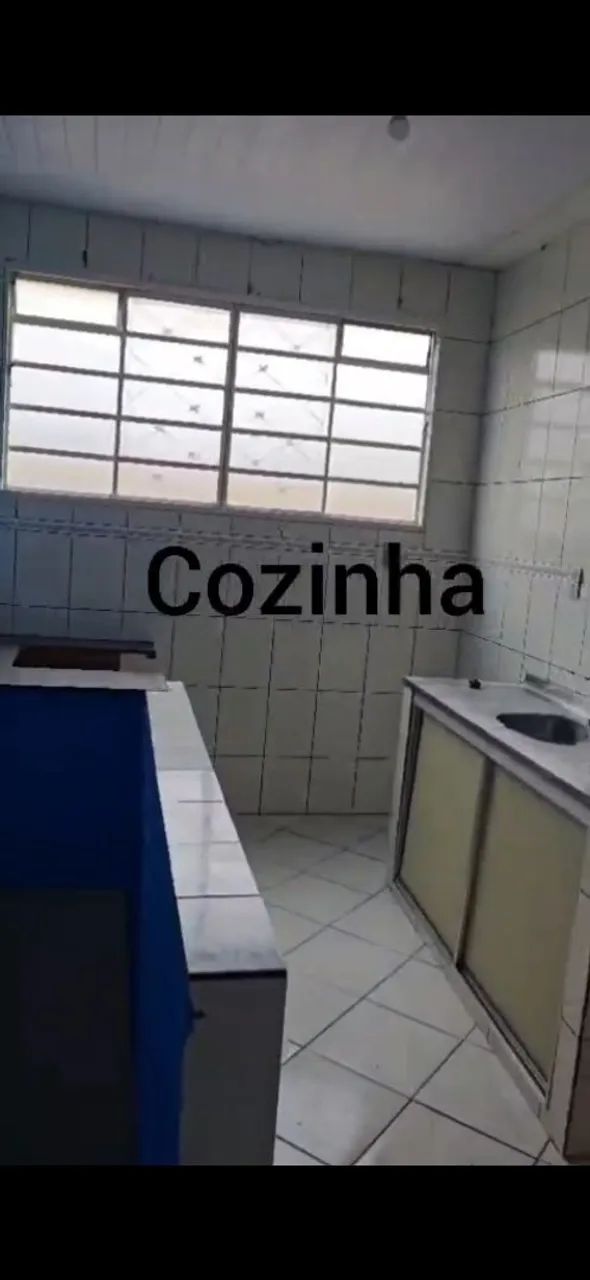 Casa sobrado na Q 13 - Foto 2