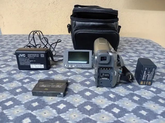 filmadora jvc modelo grd770vb - Foto 2