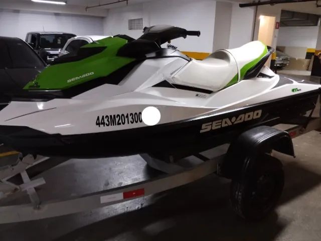 Jetsky GTI 130 2013 - 142 hrs - Excelente estado de conservação  - Foto 2