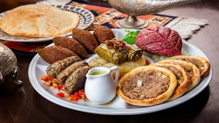 Restaurante e Empório de Culinária Árabe à Venda em BH