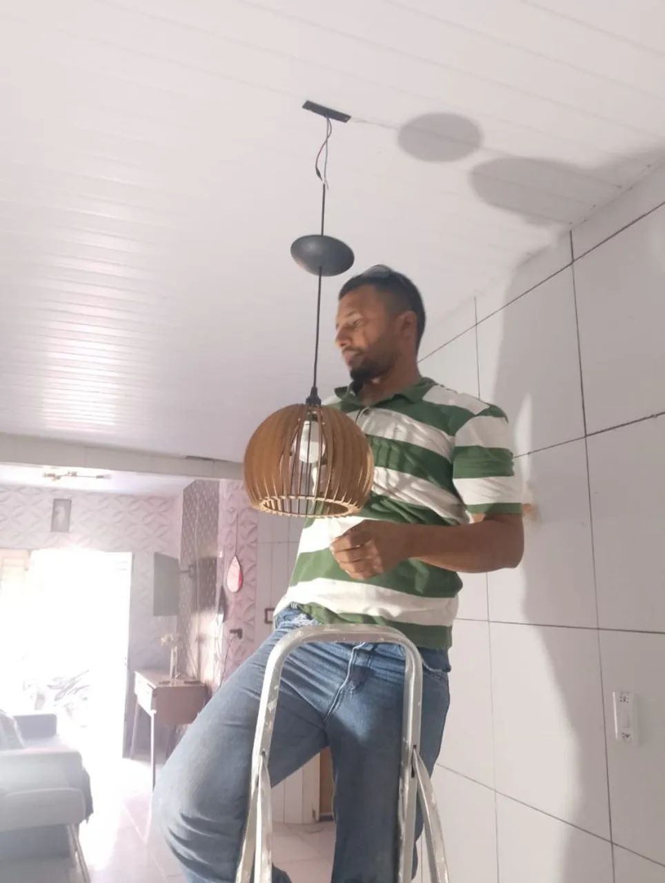 Instalações e reparos elétricos prediais e residencial. - Foto 4