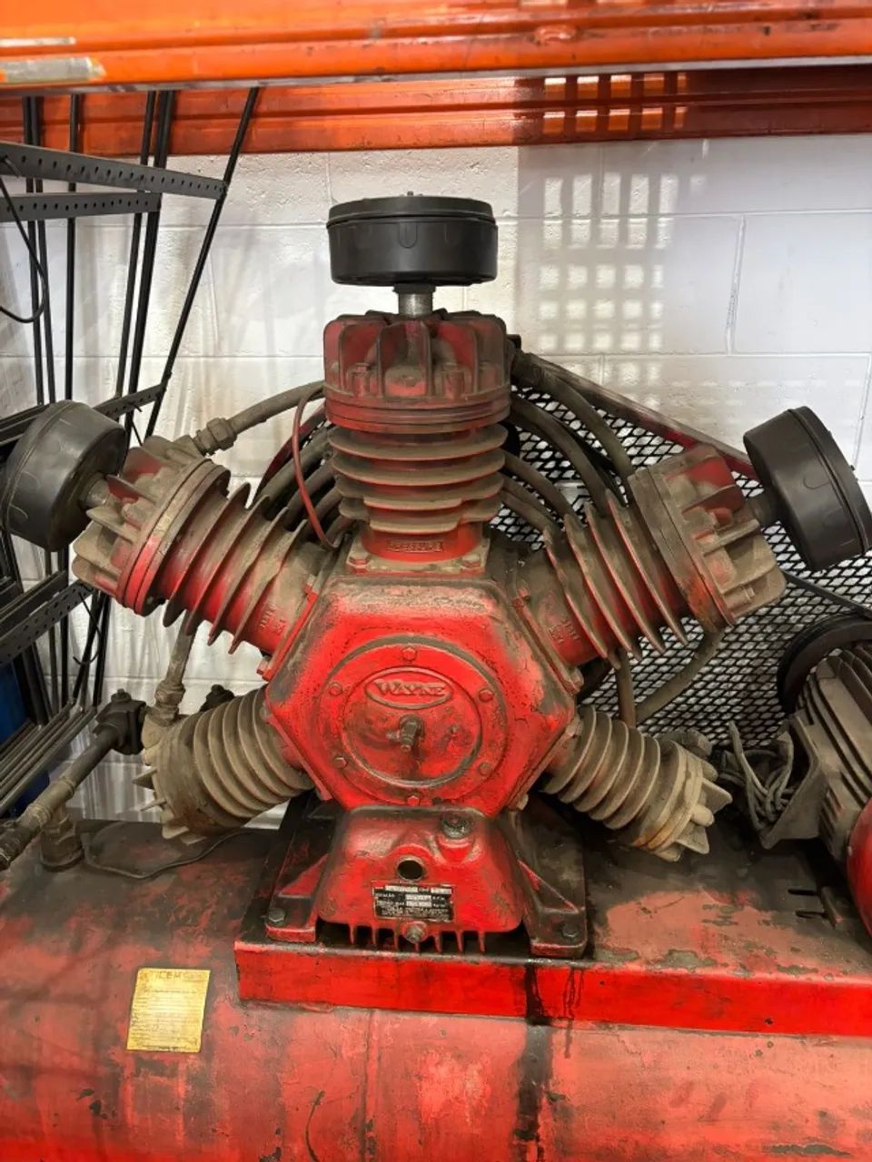 Compressor de Ar Wayne 60 Pés 15HP Trifásico c/ Painel Elétrico Estrela Triângulo - Foto 4