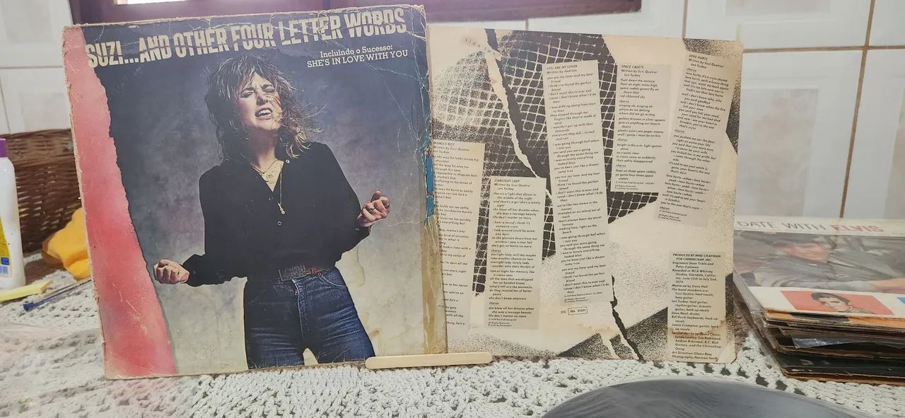 Disco de vinil SUZI QUATRO "AND OTHER FOUR LETTER WORKS" lp - Foto 3
