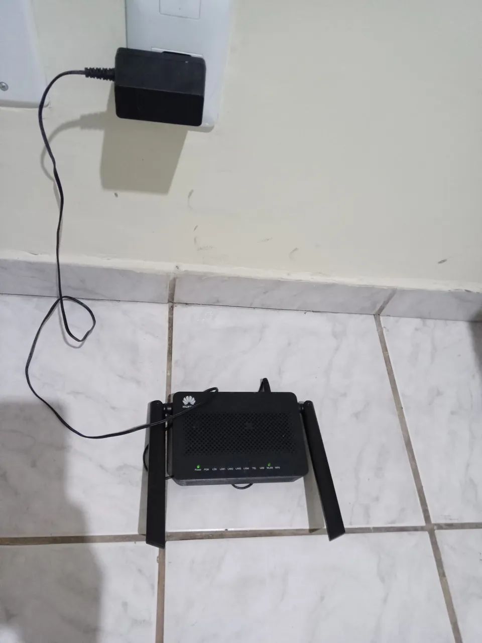 Modem Roteador Huawei Oi Fibra Dual Band (2.4GHz / 5GHz) - Gigabit