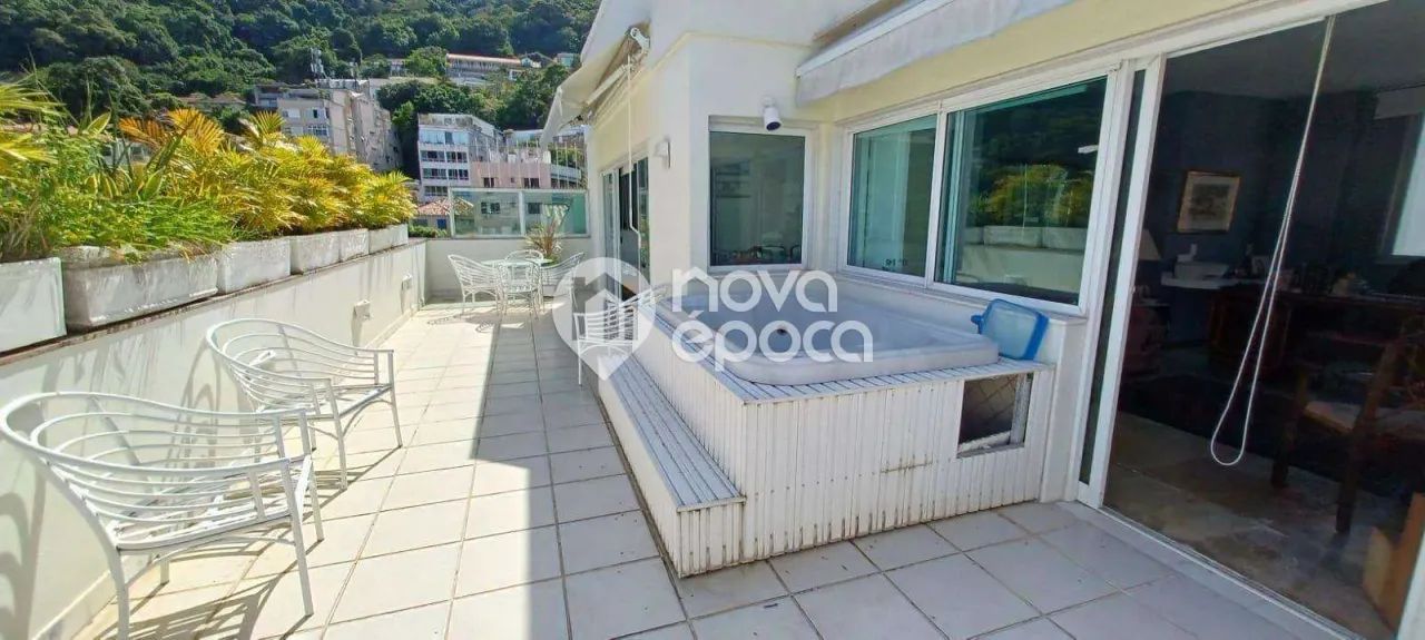 Jardim Botânico | Cobertura 4 quartos, sendo 2 suites