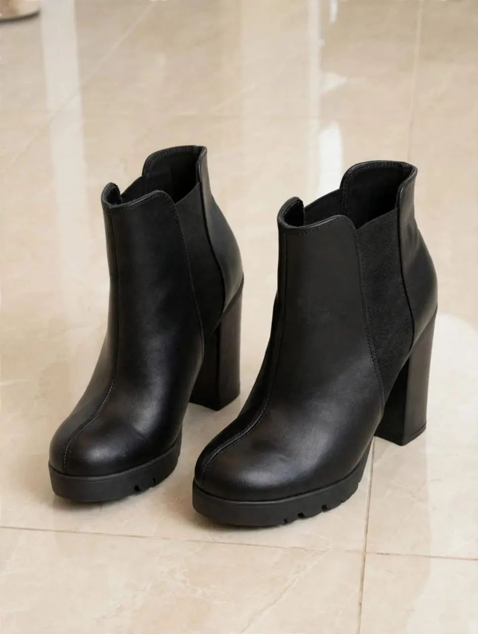 Bota Cano curto