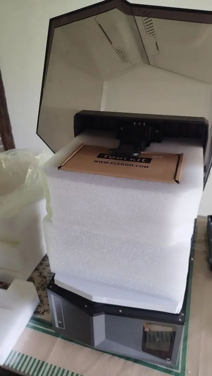 Saturn 4 Ultra 12k  - Foto 4