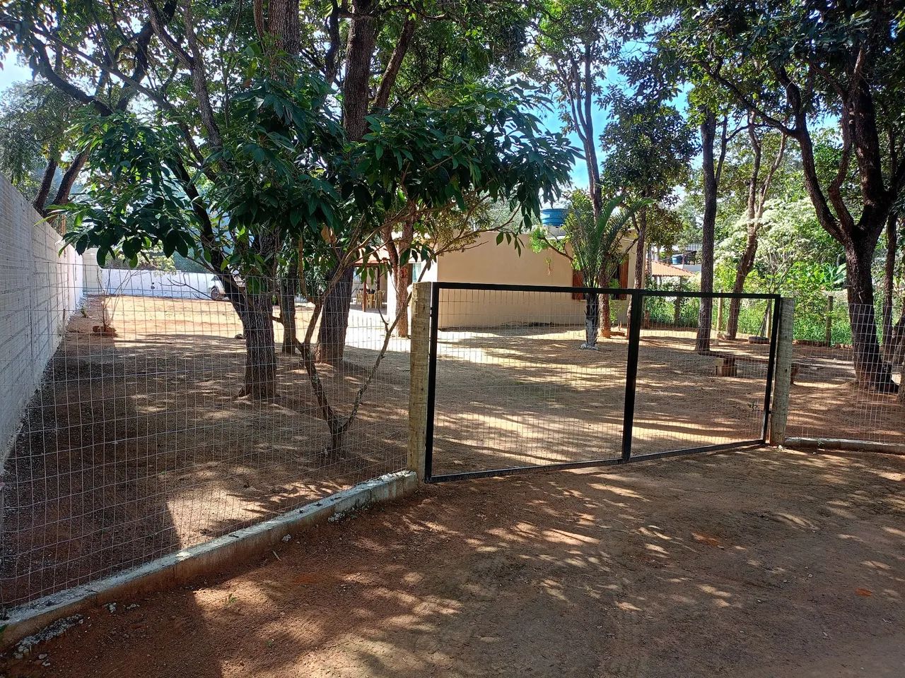 Vendo ou troco chácara na barragem de Carmo do Cajuru  - Foto 2