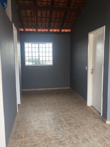 Vendo sobrado na QS 07 com ótima localização, aceitamos financiamento bancário - Foto 13