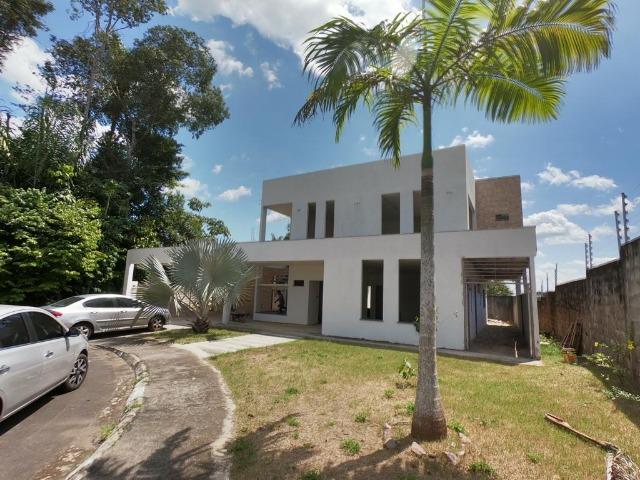 Passaredo - Ponta Negra com 510m² de área construída - 4 suítes