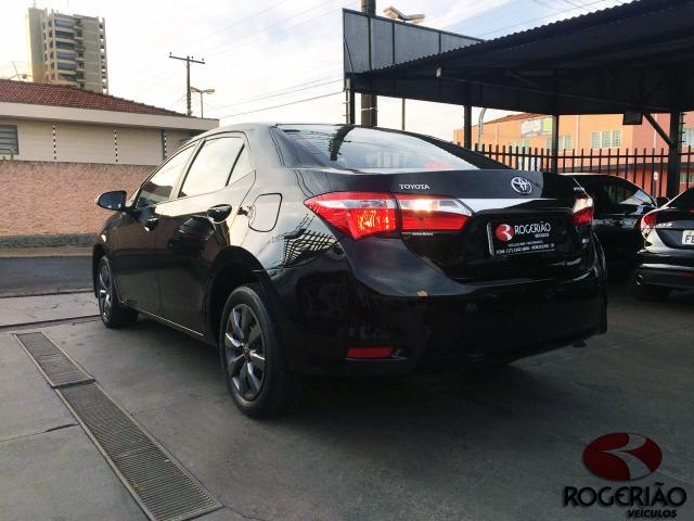 Toyota - Corolla Gli 1.8 - 2017 - Foto 15